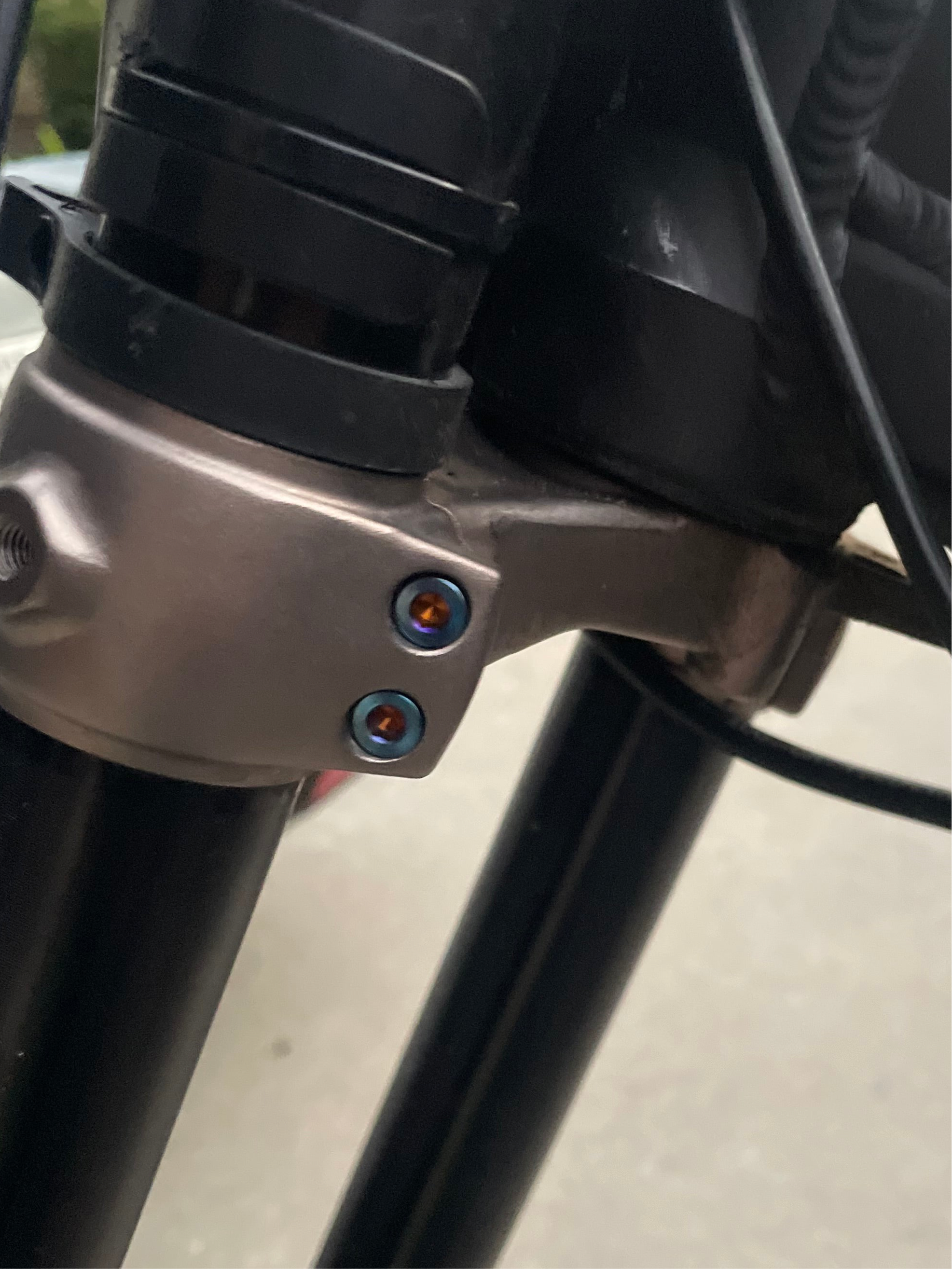 Surron Fork Triple clamp titanium (4 pc)